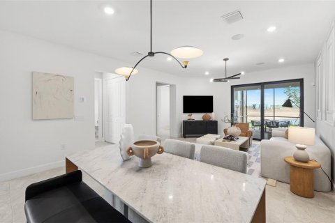 Villa ou maison à vendre à Lakewood Ranch, Floride: 2 chambres, 134.52 m2 № 2152258 - photo 11