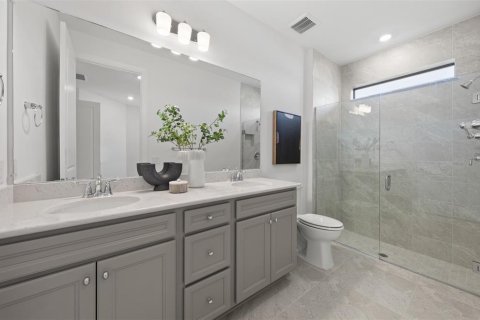 Villa ou maison à vendre à Lakewood Ranch, Floride: 2 chambres, 134.52 m2 № 2152258 - photo 18