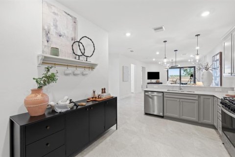 Villa ou maison à vendre à Lakewood Ranch, Floride: 2 chambres, 134.52 m2 № 2152258 - photo 7