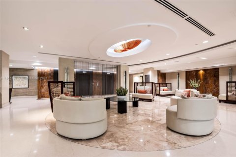 Condo in Miami Beach, Florida, 2 bedrooms  № 1888931 - photo 26
