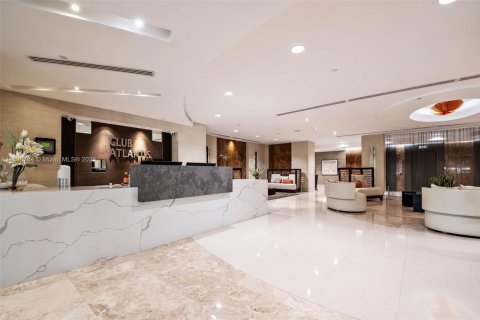 Condo in Miami Beach, Florida, 2 bedrooms  № 1888931 - photo 25