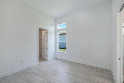 House in Naples, Florida 4 bedrooms, 413.97 sq.m. № 1849925 - photo 21