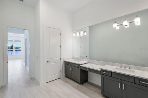 House in Naples, Florida 4 bedrooms, 413.97 sq.m. № 1849925 - photo 27