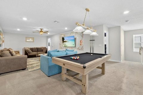 House in Davenport, Florida 8 bedrooms, 374.95 sq.m. № 2094795 - photo 26