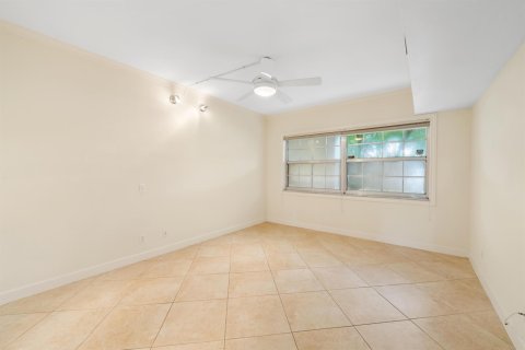 Copropriété à vendre à Pompano Beach, Floride: 3 chambres, 150.5 m2 № 2400744 - photo 14
