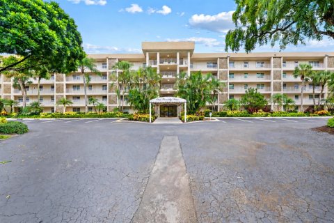 Copropriété à vendre à Pompano Beach, Floride: 3 chambres, 150.5 m2 № 2400744 - photo 23
