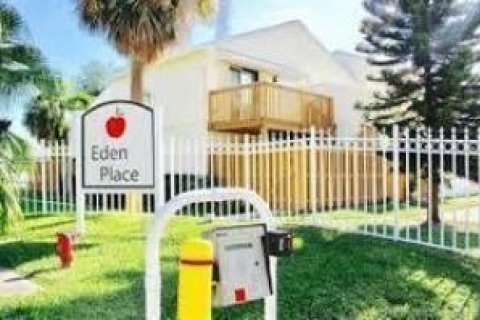 Condo in West Palm Beach, Florida, 1 bedroom  № 2081648
