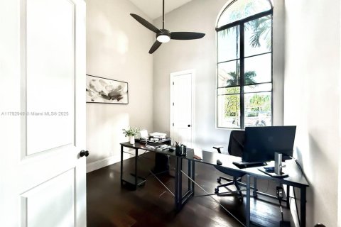 Casa en alquiler en Weston, Florida, 7 dormitorios, 365.38 m2 № 1937983 - foto 22