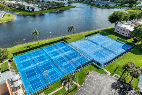 Condo in Delray Beach, Florida, 2 bedrooms  № 2268333 - photo 19