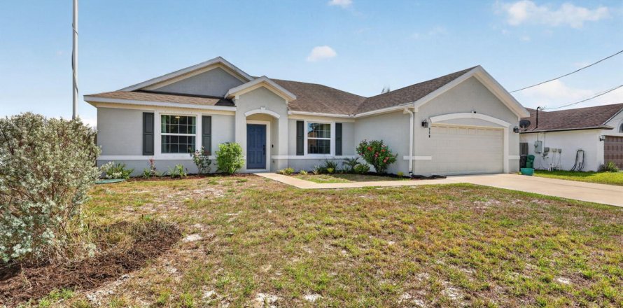 Villa ou maison à Port St. Lucie, Floride 3 chambres, 174.01 m2 № 2176792