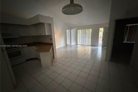 Снять в аренду кондоминиум в Гринакрес, Флорида 2 спальни, 78.69м2, № 2024656 - фото 14