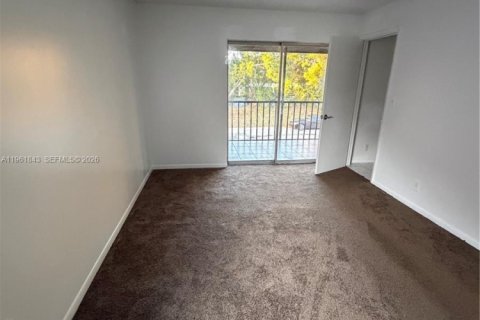 Снять в аренду кондоминиум в Гринакрес, Флорида 2 спальни, 78.69м2, № 2024656 - фото 6