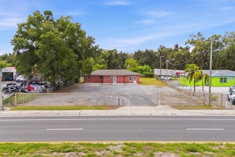 Commercial property in Tampa, Florida 136.57 sq.m. № 2277585