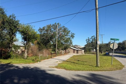 Terreno en venta en Tampa, Florida № 1414316 - foto 10
