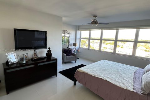Copropriété à vendre à Fort Lauderdale, Floride: 2 chambres, 116.13 m2 № 1477217 - photo 11
