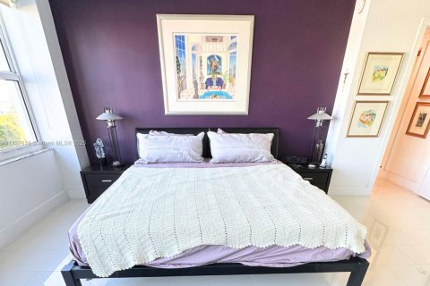 Copropriété à vendre à Fort Lauderdale, Floride: 2 chambres, 116.13 m2 № 1477217 - photo 13
