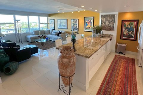 Copropriété à vendre à Fort Lauderdale, Floride: 2 chambres, 116.13 m2 № 1477217 - photo 3