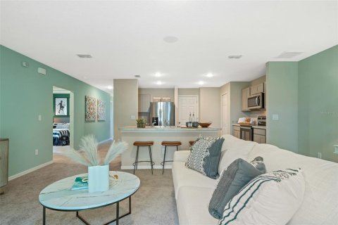House in Edgewater, Florida 4 bedrooms, 167.78 sq.m. № 1542083 - photo 21