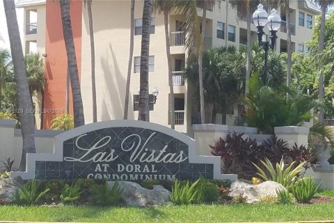 Condo in Doral, Florida, 1 bedroom  № 2058604
