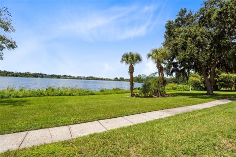 Condo in Maitland, Florida, 3 bedrooms  № 1870966 - photo 15