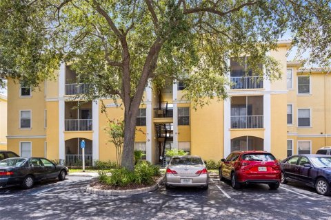 Condo in Maitland, Florida, 3 bedrooms  № 1870966 - photo 19