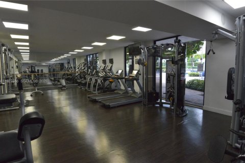 Condominio en venta en Aventura, Florida, 2 dormitorios, 91.97 m2 № 1987986 - foto 29