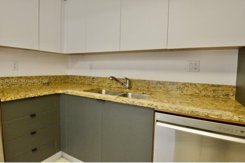 Condominio en venta en Aventura, Florida, 2 dormitorios, 91.97 m2 № 1987986 - foto 24