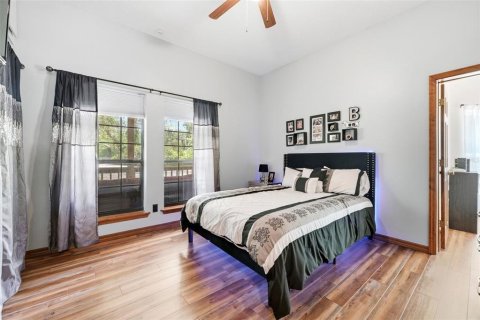 Casa en venta en Geneva, Florida, 5 dormitorios, 316.61 m2 № 2209244 - foto 24