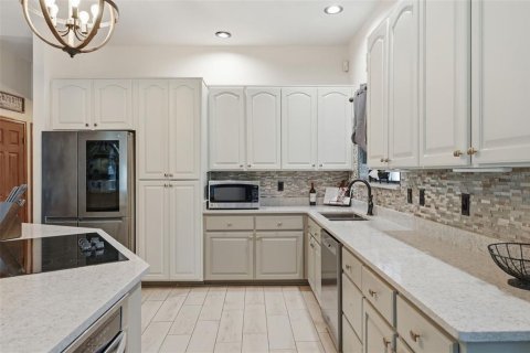 Casa en venta en Geneva, Florida, 5 dormitorios, 316.61 m2 № 2209244 - foto 12