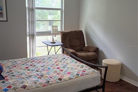 Condo in Gainesville, Florida, 2 bedrooms № 2113593 - photo 19