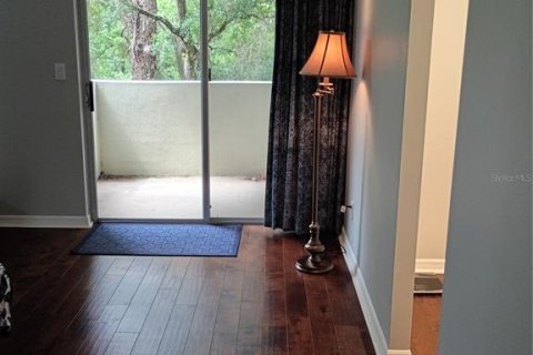 Condo in Gainesville, Florida, 2 bedrooms № 2113593 - photo 23