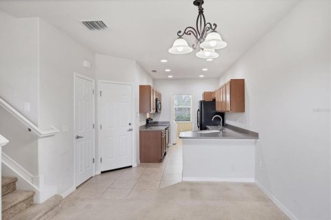 Townhouse in Sarasota, Florida 3 bedrooms, 154.31 sq.m. № 1725397 - photo 13