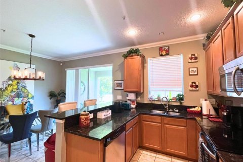 Townhouse in Oviedo, Florida 3 bedrooms, 145.67 sq.m. № 1843331 - photo 5