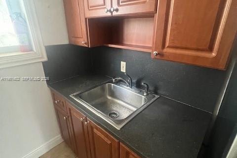 Снять в аренду кондоминиум в Майами-Бич, Флорида 41.06м2, № 2006256 - фото 7