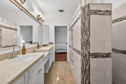 Casa en venta en Tampa, Florida, 3 dormitorios, 182.09 m2 № 1844910 - foto 7