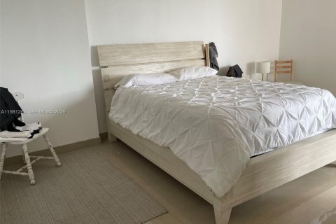 Снять в аренду кондоминиум в Майами-Бич, Флорида 1 спальня, 75.62м2, № 2043611 - фото 23