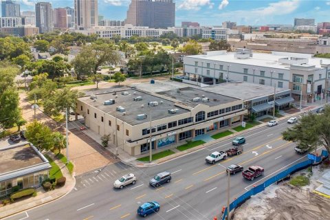Propiedad comercial en alquiler en Orlando, Florida, 2795.43 m2 № 1387674 - foto 9
