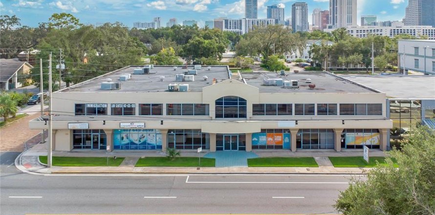 Propiedad comercial en Orlando, Florida 2795.43 m2 № 1387674
