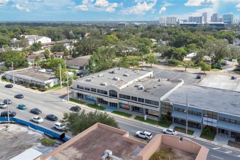 Propiedad comercial en alquiler en Orlando, Florida, 2795.43 m2 № 1387674 - foto 8