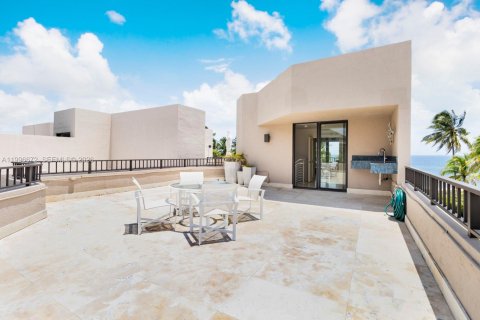 Adosado en venta en Key Biscayne, Florida, 4 dormitorios, 302.3 m2 № 2063516 - foto 4