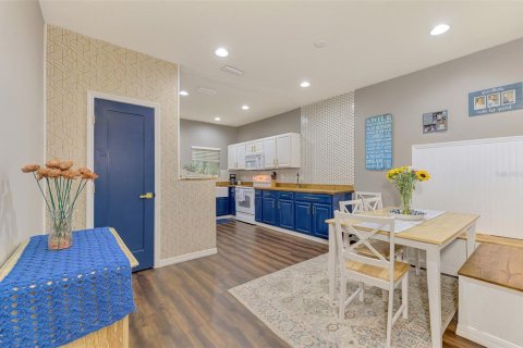 Купить таунхаус в Брейдентон, Флорида 7 комнат, 132.76м2, № 2215794 - фото 25