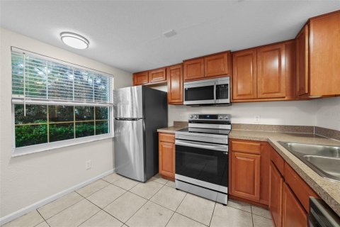 Condominio en alquiler en Saint Petersburg, Florida, 2 dormitorios, 88.26 m2 № 1913629 - foto 3