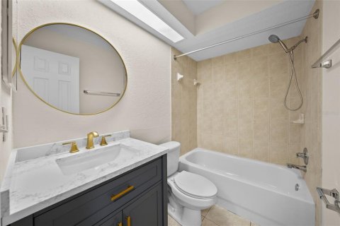 Condominio en alquiler en Saint Petersburg, Florida, 2 dormitorios, 88.26 m2 № 1913629 - foto 17