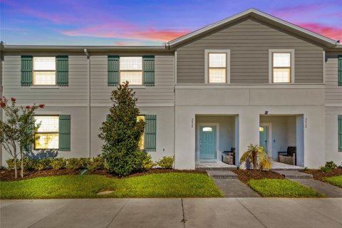 Touwnhouse à Kissimmee, Floride 5 chambres, 210.24 m2 № 2134460