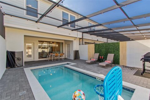Touwnhouse à vendre à Kissimmee, Floride: 5 chambres, 210.24 m2 № 2134460 - photo 18