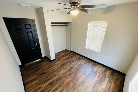 Villa ou maison à louer à Haines City, Floride: 2 chambres, 92.9 m2 № 2310789 - photo 24