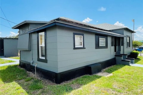 Villa ou maison à louer à Haines City, Floride: 2 chambres, 92.9 m2 № 2310789 - photo 3