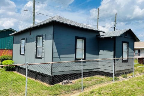 Villa ou maison à louer à Haines City, Floride: 2 chambres, 92.9 m2 № 2310789 - photo 4