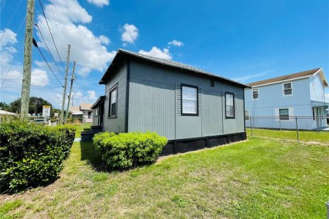 Villa ou maison à louer à Haines City, Floride: 2 chambres, 92.9 m2 № 2310789 - photo 7