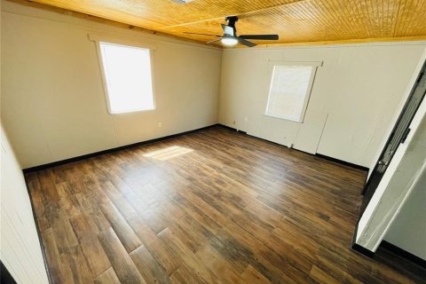 Villa ou maison à louer à Haines City, Floride: 2 chambres, 92.9 m2 № 2310789 - photo 27